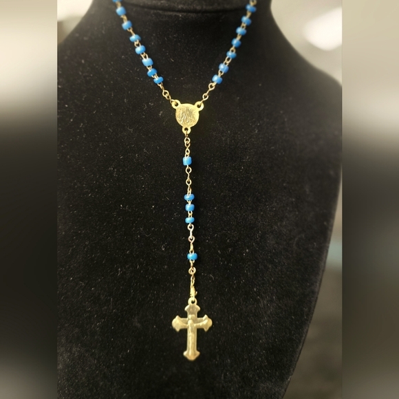 Lgt Blue Hand Held Or Bracelet Style Beaded With Petite Small Gold Cross Rosary. - Picture 5 of 15